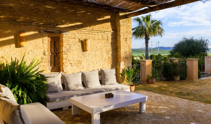 22 guest luxury villa Vajer Cadiz