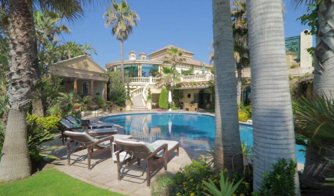 20 guest luxury villa Mijas Costa