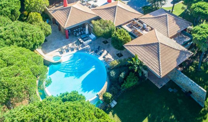 Vilamoura Villa Holiday Rental  with private pool and jacuzzi on Golf course, Algarve