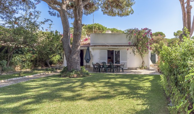 Algarve Villa Holiday Rental Vilamoura with private pool close to Golf courses