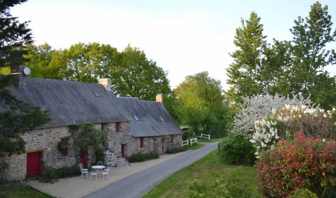  Pays de la Loire Holiday Home Rental with possibility of massages and horse riding on site