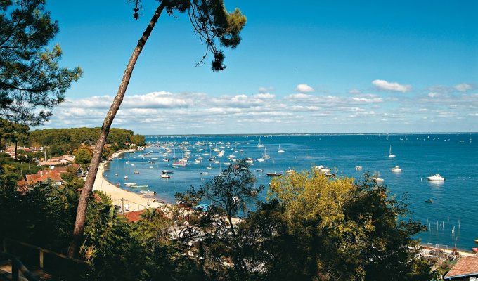 Arcachon villa rental beach