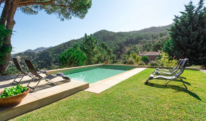 Sintra Villa Holiday Rental with private pool in Sintra's National Park, Lisbon Coast