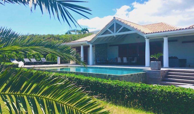 St Martin  Orient Bay Villa rentals Pool & ocean view