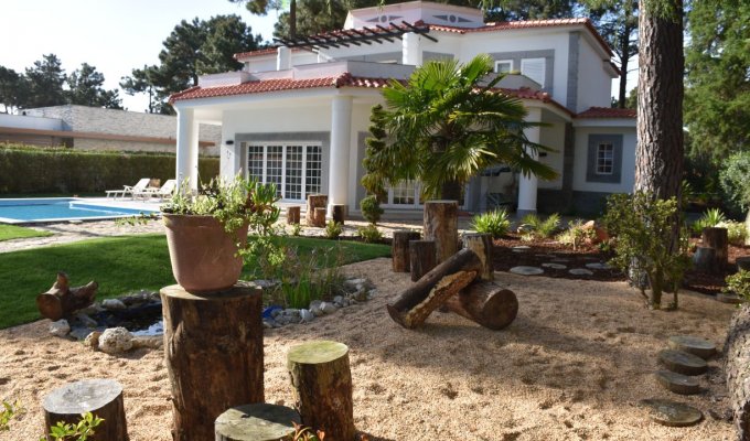 Aroeira Villa Holiday Rental with private pool, on Golf course and close to the beach, Lisbon Coast