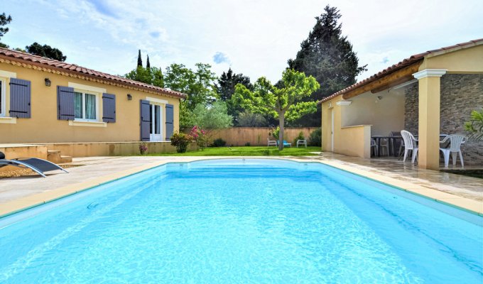 Villa Mornas with Pool