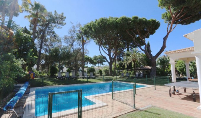 Algarve Villa Holiday Rental Vilamoura with private heated pool and Golf view