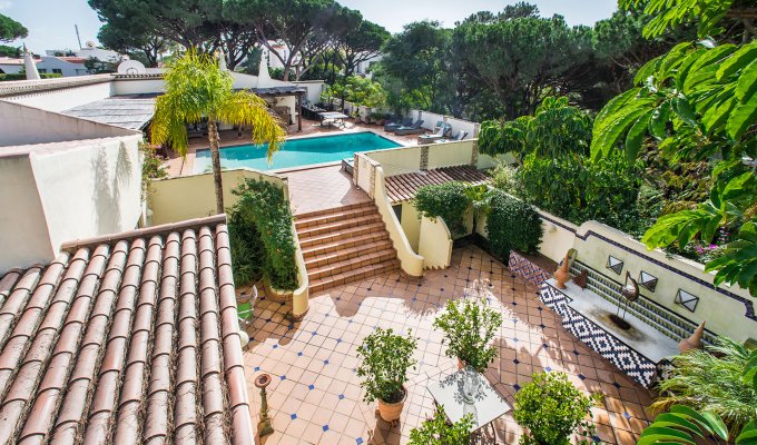 Vale do Lobo Luxury Villa Holiday Rental with private heated pool and staff, Algarve
