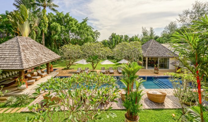Phuket Bang Tao Beach luxury Villa rentals with staff & Chef close to Nikki Beach club Phuket