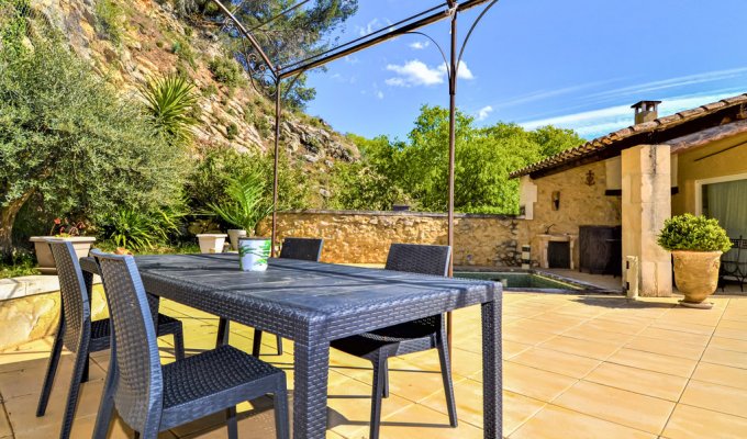 Rental in Provence Charming Villa in Boulbon with Swimming Pool