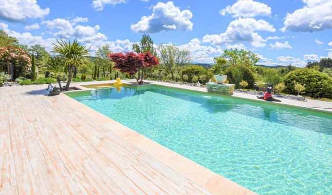 Luxury Villa in Murs Luberon with pool