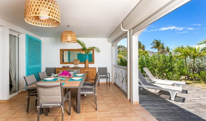 Saint-Martin Orient Bay Beachfront Apartment rentals with Pool 