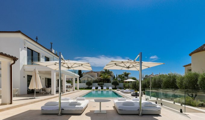 12 guest luxury villa Marbella