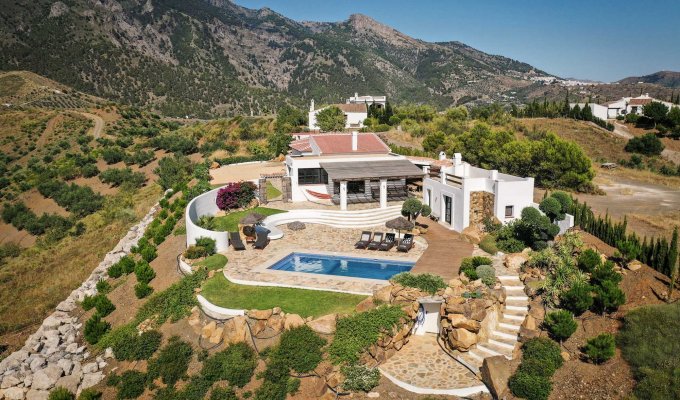 130sqm luxury villa