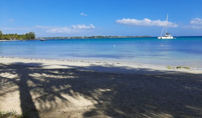 Mauritius Villa rentals  on the Merville Beach with staff Grand Baie