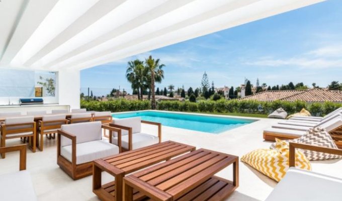 Outdoor shaded living room