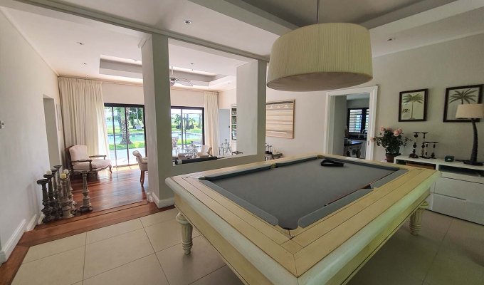 Mauritius golf holiday rental Villa Anahita Golf Beach Pool & staff