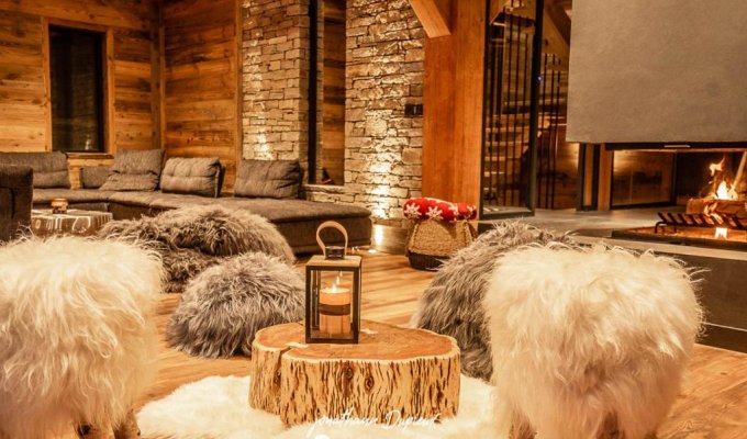 Serre Chevalier Luxury Chalet Rental near the slopes with spa, sauna, hammam and concierge service