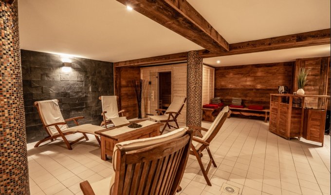 Serre Chevalier Luxury Chalet Rental near the slopes with spa sauna and concierge service