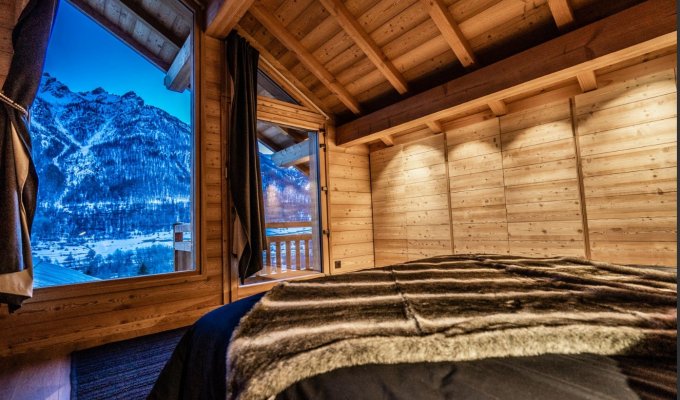 Serre Chevalier Luxury Chalet Rental near the slopes with sauna and concierge service