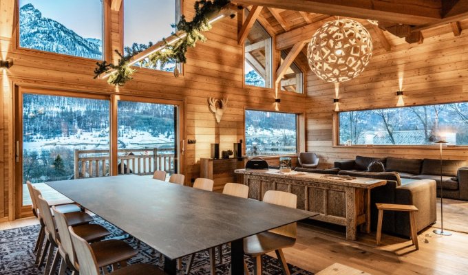 Serre Chevalier Luxury Chalet Rental near the slopes with sauna and concierge service