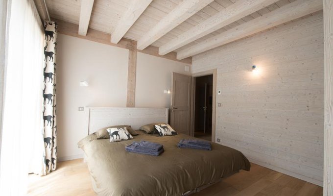 Vars Luxury Chalet rental near the slopes with heated swimming pool