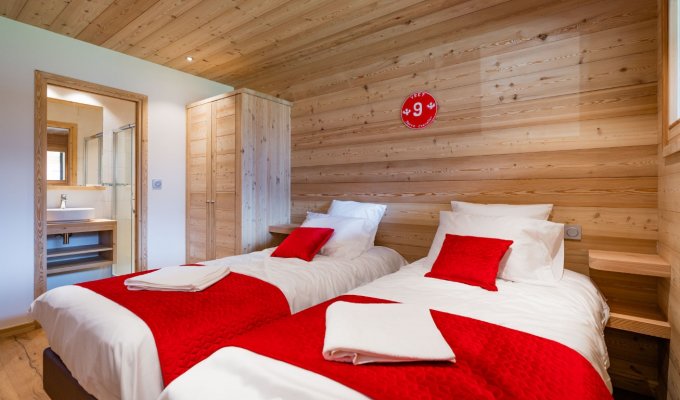 Serre Chevalier Luxury Chalet Rental at the foot of the slopes with concierge service