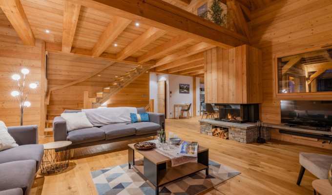 Serre Chevalier Luxury Chalet Rental at the foot of the slopes with concierge service