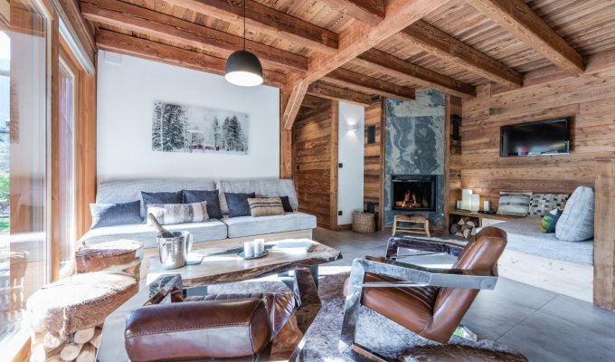 Serre Chevalier Luxury Chalet Rental near the slopes with indoor swimming pool sauna and concierge services