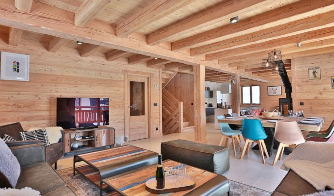 Serre Chevalier Luxury Chalet Rental near the slopes with spa sauna and concierge services