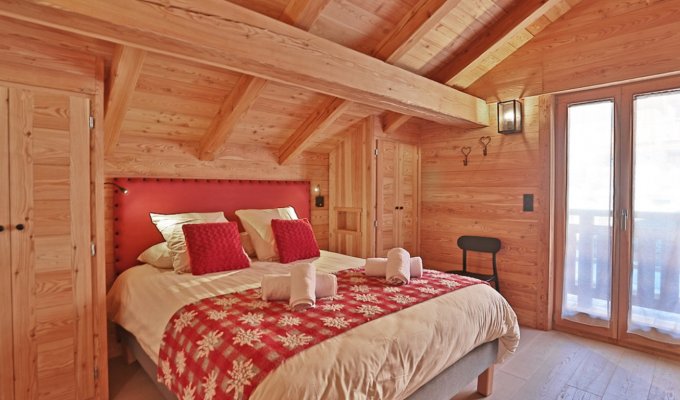 Serre Chevalier Luxury Chalet Rental near the slopes with spa sauna and concierge services