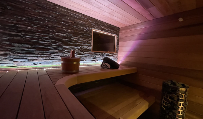 Luxury Chalet Rental Montgenèvre Foot of the slopes Southern Alps sauna