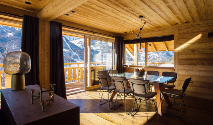 Serre Chevalier Luxury Chalet Rental near the slopes with Nordic bath and concierge service