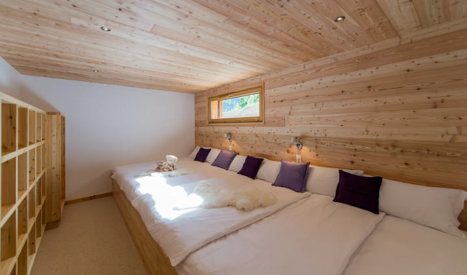 Luxury Chalet rental near the slopes of the Southern Alps with spa sauna and concierge