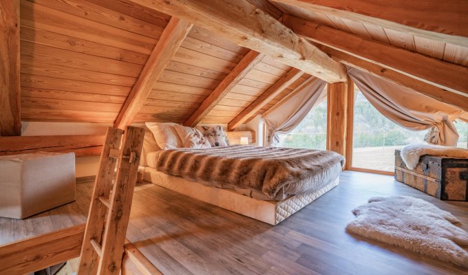 Serre Chevalier Luxury Chalet Rental near the slopes with Nordic bath
