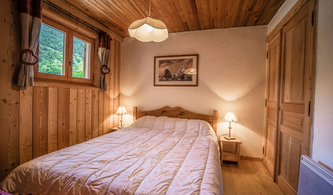 Luxury chalet rental Serre Chevalier Southern Alps at the foot of the slopes Spa sauna concierge service