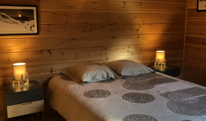 Vars Luxury Chalet Rental near slopes spa sauna Southern Alps