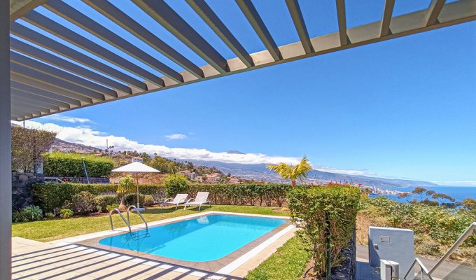 Santa Ursula Tenerife  Holiday home rental with private pool