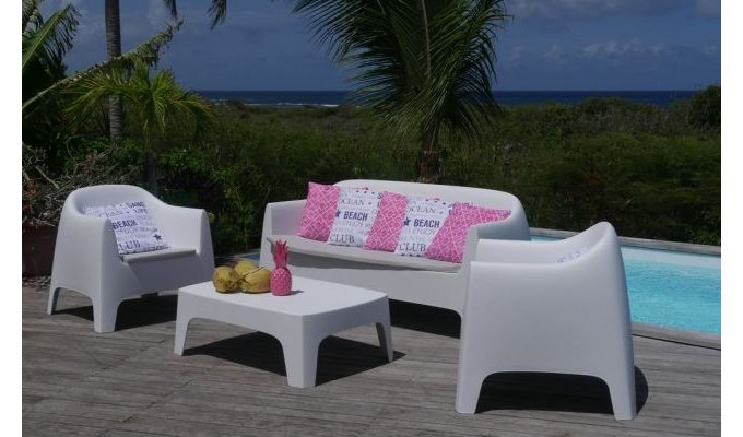 Vacation house rental St-François in Guadeloupe with pool and sea view 