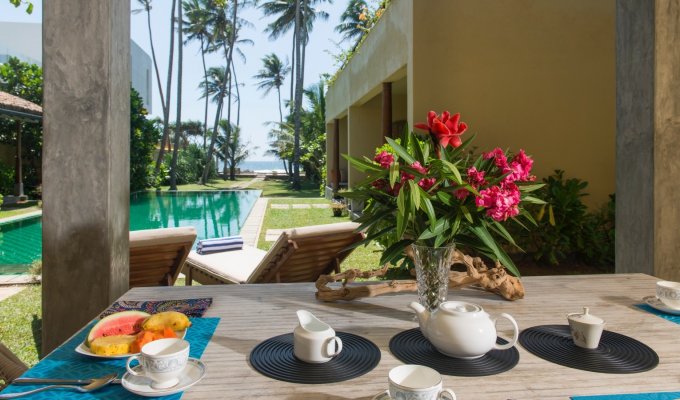  Sri Lanka Vacation Rental Villa in Galle with private pool and staff included on the beach