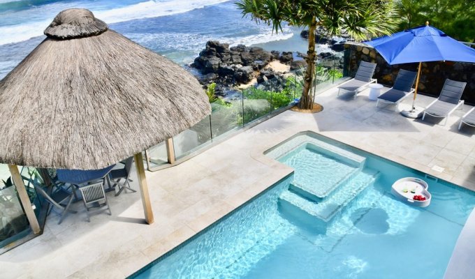 Mauritius Beachfront villa rentals on the south coast with private pool