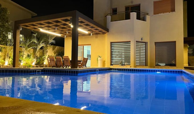 Eilat Israel Rental Villa private heated pool sea view