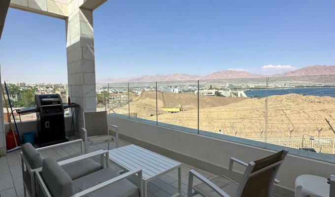 Israel Eilat Villa Vacation Rentals with private pool and sea view