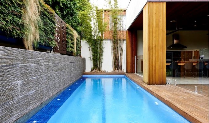 Luxury villa rental Melbourne Australia with private pool 