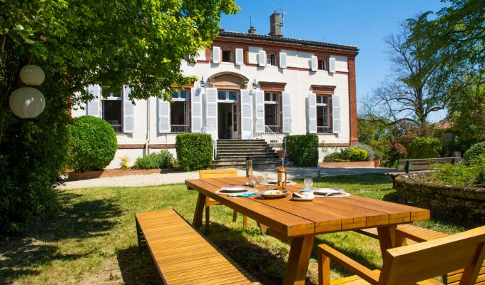Languedoc villa holiday rentals near Toulouse private pool