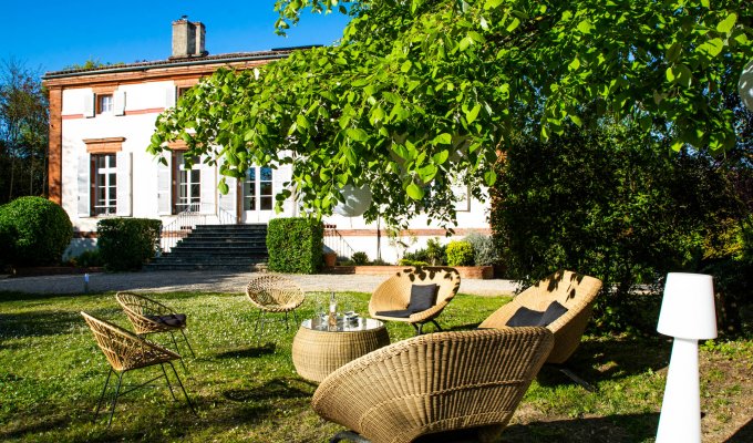 Languedoc villa holiday rentals near Toulouse private pool