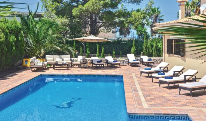 Vacation rental villa Badia Blava Mallorca private pool 1km beach 