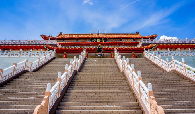 Puu Jih Shih Temple