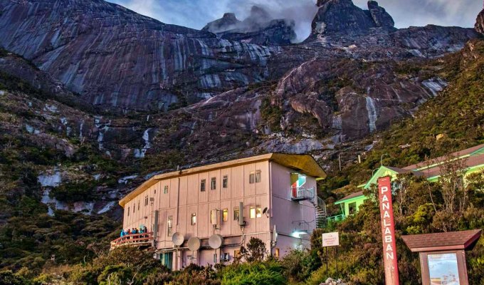 Laban Rata Resthouse