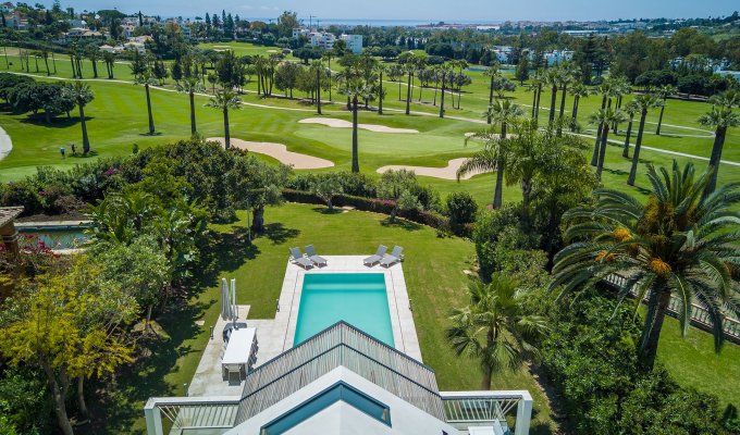 13 guest villa Marbella Golf los Naranjos